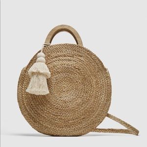 ZARA RAFFIA ROUND STRAW BASKET BAG WITH TASSEL